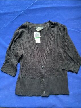New Sweater Project Black Button Up V-Neck Short Cardigan Size Large
